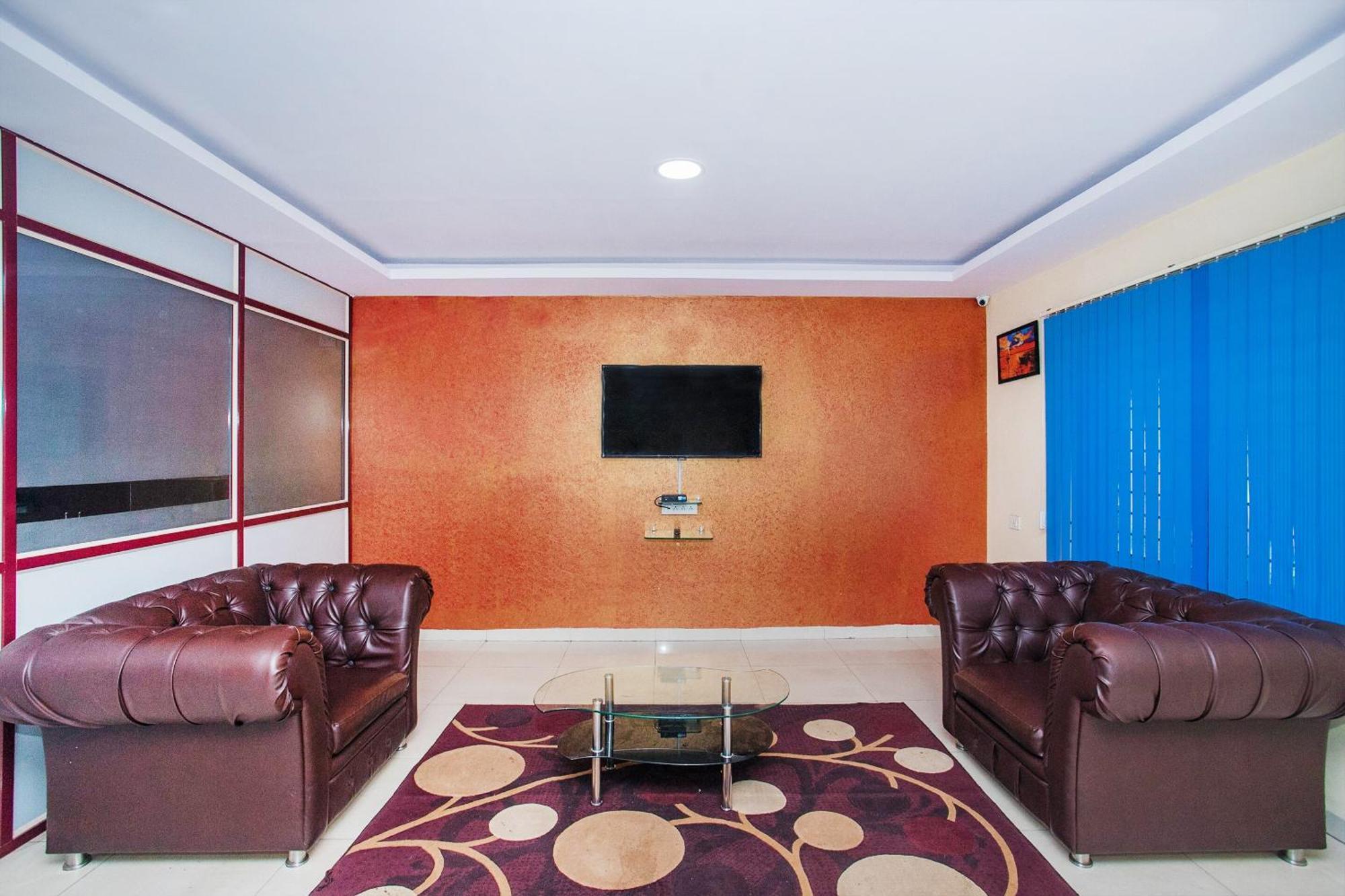 Hotel O Gymkhana Comforts Jalahalli Ngoại thất bức ảnh