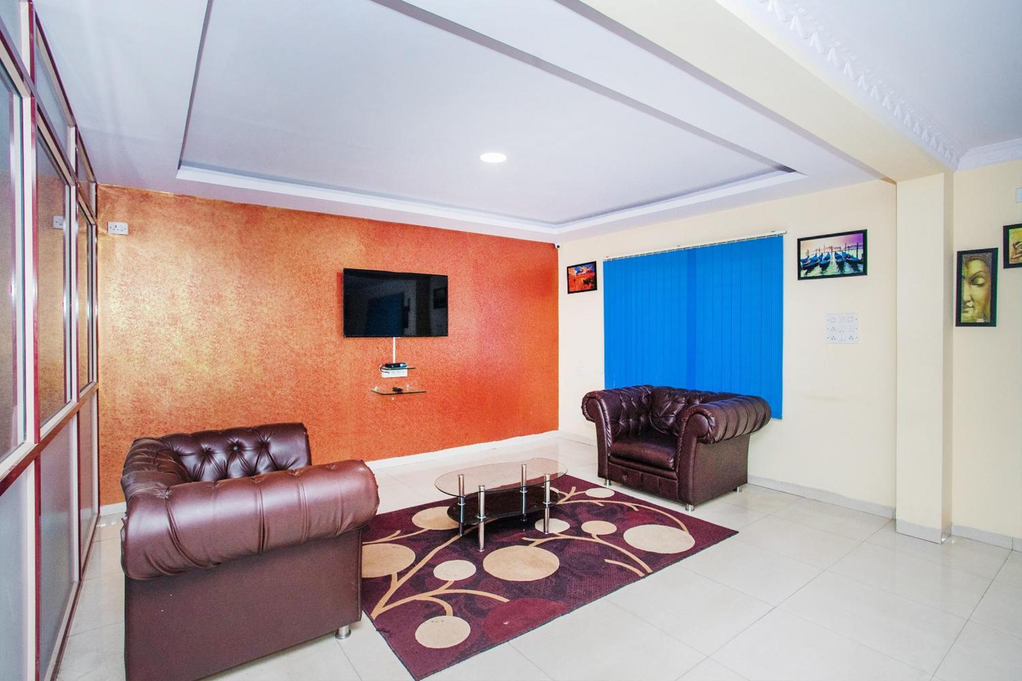 Hotel O Gymkhana Comforts Jalahalli Ngoại thất bức ảnh